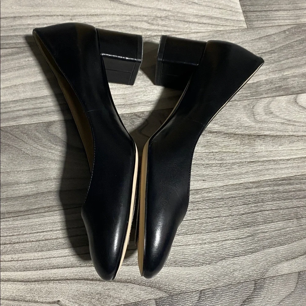 Cole Haan- Women's Go-To Shayla Block Heel Pumps Size 10B Q-9